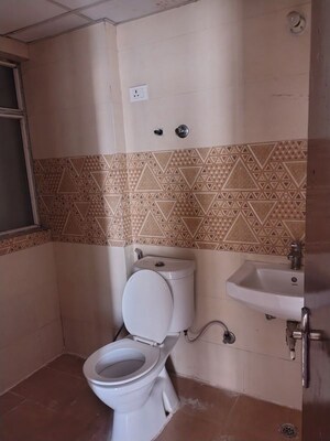 Bathroom in 2 BHK Apartment at Amrapali Riverview, Amrapali Leisure Valley – for Rent