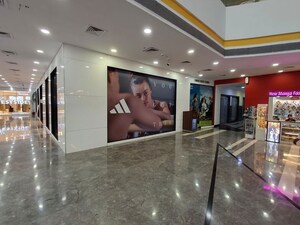   Showroom at Gomti Nagar – for Rent