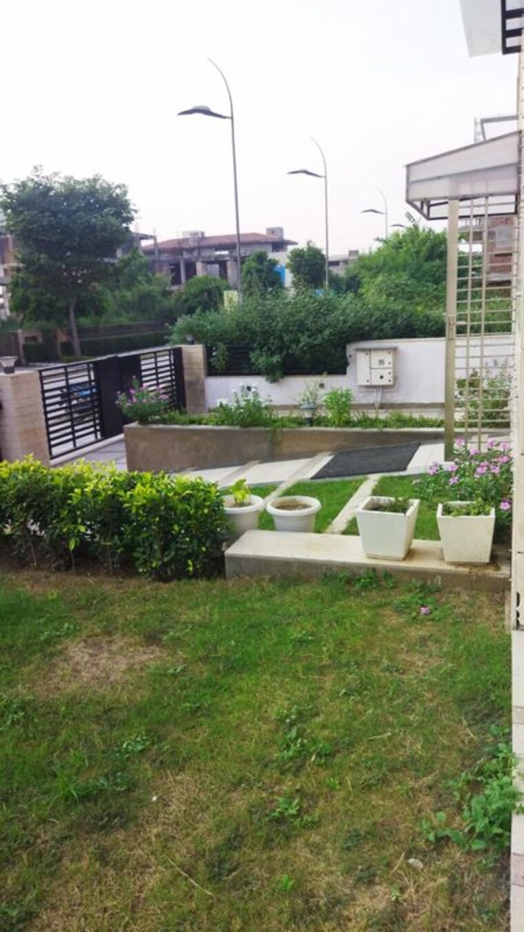 Exterior View, unitech-the-villas 5 Bedroom 10869 Sq.Ft. Villa In Sector 33 Gurgaon 10782435