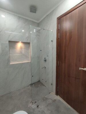 Bathroom in 3 BHK Builder Floor at Naraina – for Sale