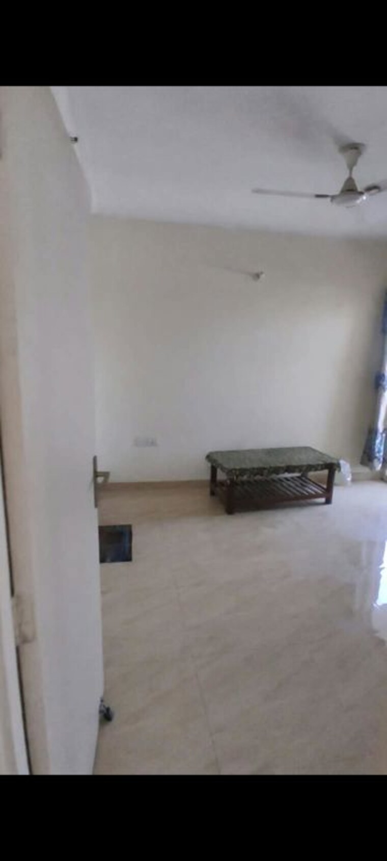 Room, gaur-yamuna-city-16th-park-view 2 Bedroom 1115 Sq.Ft. Apartment In Gaur Yamuna City Greater Noida 10782490