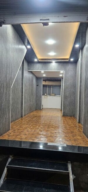  Shop For Rent in Chembur