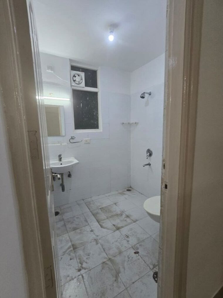 Bathroom, great-value-sharanam 3 Bedroom 1710 Sq.Ft. Apartment In Sector 107 Noida 10782533