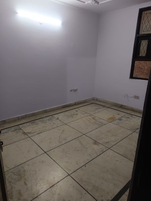 2 BHK Builder Floor For Rent in Rohini Sector 11