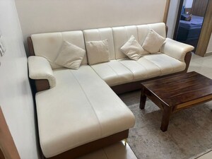 Furnished Amenities in 3 BHK Apartment at Mahaveer Zephyr, Bommanahalli – for Sale