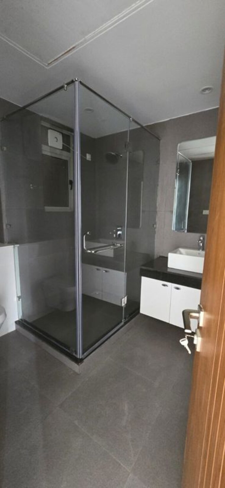 Bathroom, trevoc-royal-residences 4 Bedroom 3380 Sq.Ft. Apartment In Sector 56 Gurgaon 10776620