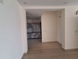 Room in 3 BHK Builder Floor at Huda HBC Society, Sector 9 – for Rent