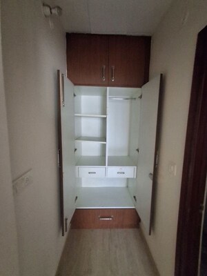 Building Lobby in 3 BHK Builder Floor at Huda HBC Society, Sector 9 – for Rent