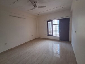 3 BHK Builder Floor For Rent in Huda HBC Society, Sector 9