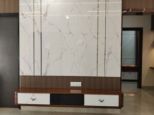 Furnished Amenities in 2 BHK Apartment at Candeur 40, Miyapur – for Rent