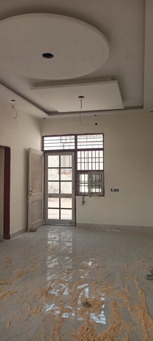 Room in 3 BHK Independent House at Sector 127 – for Sale