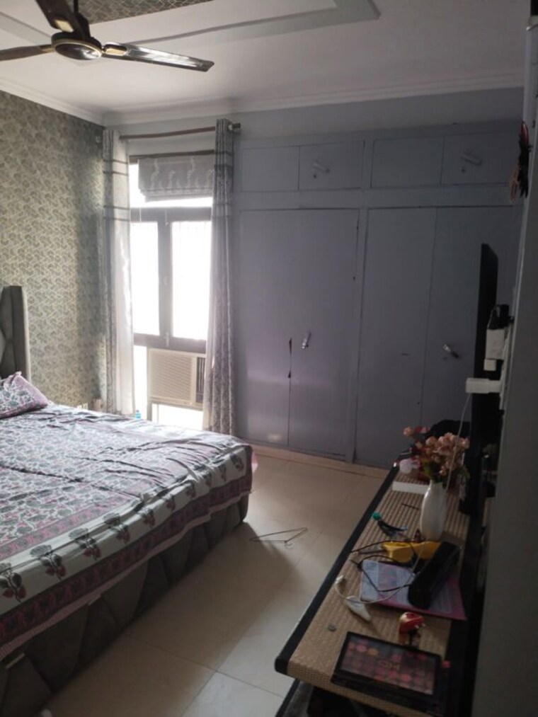Bedroom, paschim vihar 4 Bedroom 1600 Sq.Ft. Apartment In Paschim Vihar Delhi 10778525