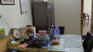 Living Room in 2 BHK Apartment at Chembur – for Rent