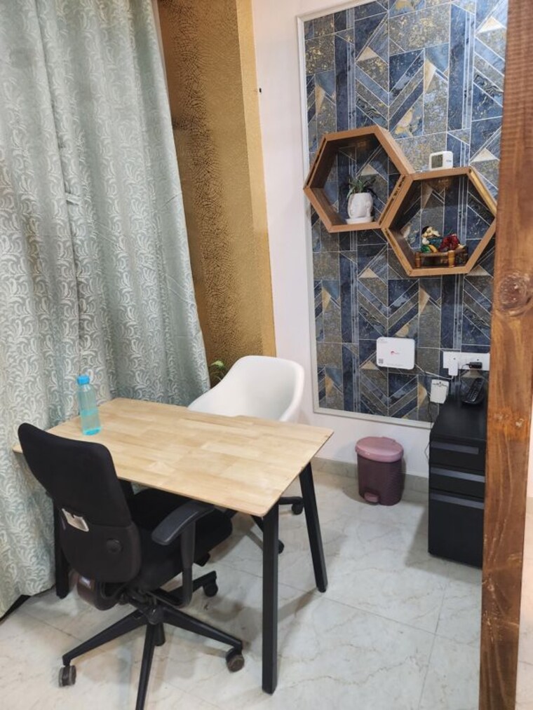 Other, omaxe-world-street Commercial Office Space 500 Sq.Ft. In Sector 79 Faridabad 10782661