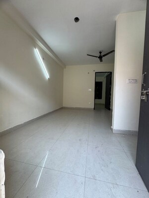 Room in 2 BHK Builder Floor at Chattarpur – for Rent