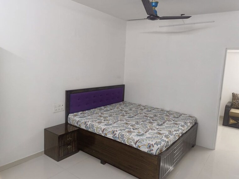 Bedroom, kanakia-spaces-sevens Pg For Girls In Andheri East 10782632