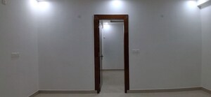 2 BHK Builder Floor For Sale in Crystal Apartments Noida, Sector 73
