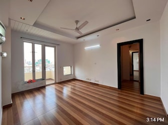 5 BHK +Villa For Rent in Emaar The Palm Spring  Villas in Sector 54, Gurgaon