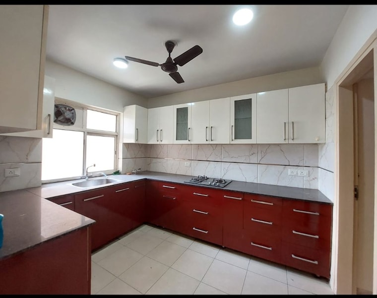 Kitchen, emaar-the-palm-springs 4 Bedroom 3800 Sq.Ft. Apartment In Sector 54 Gurgaon 10782714