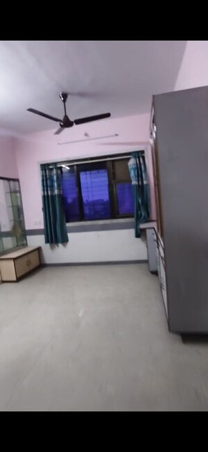 Room in 3 BHK Apartment at Neel Tower, Borivali West – for Sale