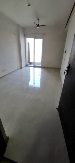 2 BHK Apartment For Rent in Signature Global The Millennia, Sector 37d