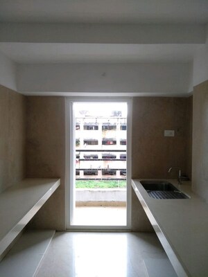 Furnished Amenities in 3 BHK Apartment at Kanakia Paris, Bandra East – for Rent