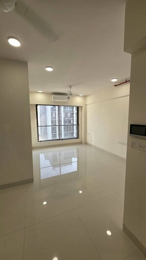 Room in 3 BHK Apartment at Nine Ramaa Krishna, Bandra East – for Rent