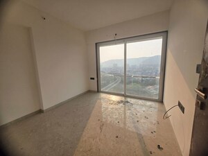 Room in 2 BHK Apartment at Avenue Hills, Kharghar Sector 12 – for Rent
