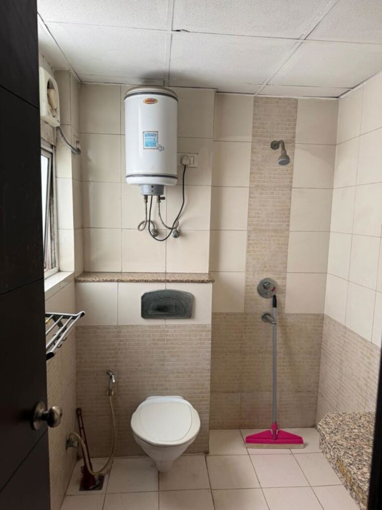 Bathroom, eros-wembley-premium-tower 4 Bedroom 2200 Sq.Ft. Apartment In Sector 49 Gurgaon 10782777