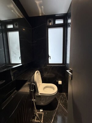 Bathroom in 4 BHK Apartment at Lodha Trump Tower, Worli – for Rent