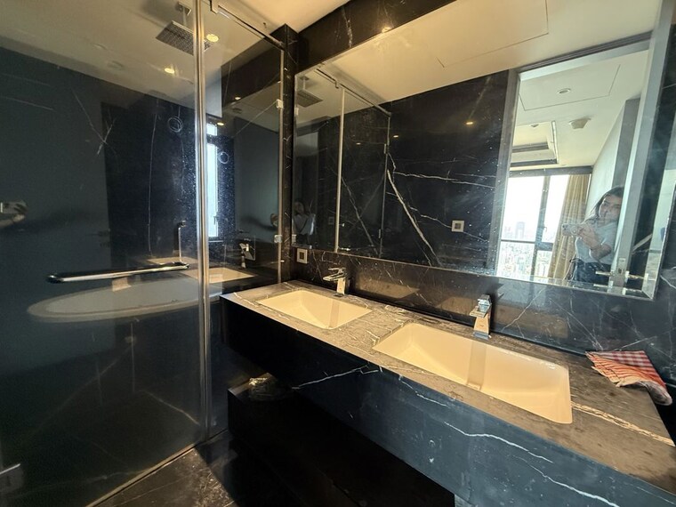 Bathroom, lodha-trump-tower 4 Bedroom 1600 Sq.Ft. Apartment In Worli Mumbai 10782799