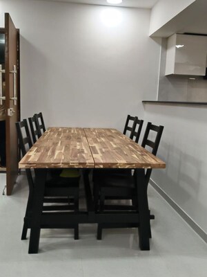 Dining area in 3 BHK Apartment at Dadar West – for Rent