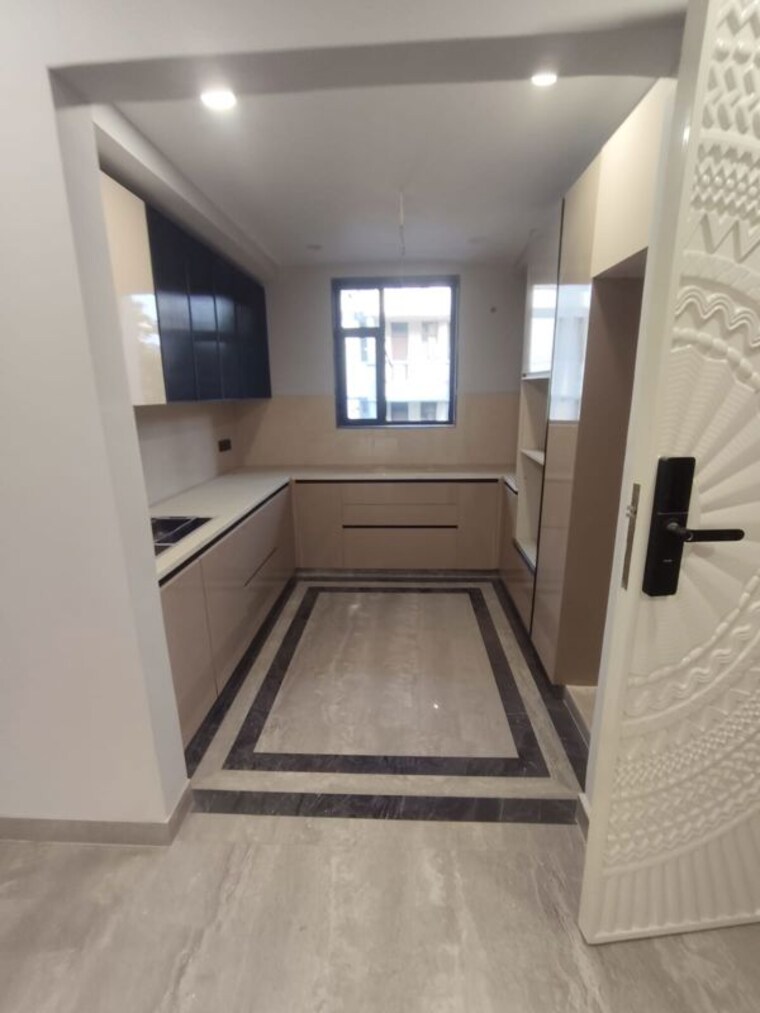 undefined, paschim vihar 3 Bedroom 200 Sq.Yd. Builder Floor In Paschim Vihar Delhi 10782817