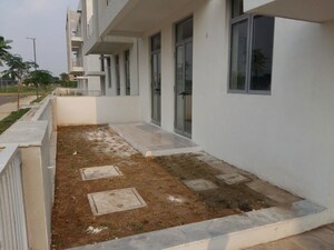 Room in 4 BHK Builder Floor at Vatika Premium Floors, Sector 82 – for Sale