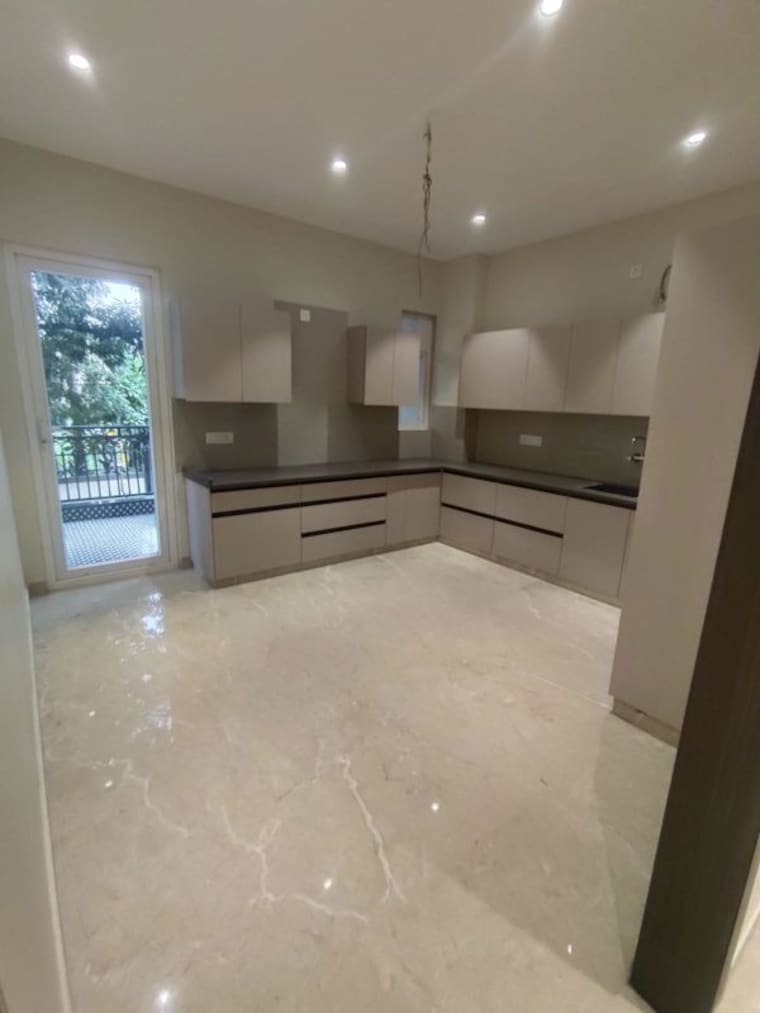 Room, paschim vihar 3 Bedroom 200 Sq.Yd. Builder Floor In Paschim Vihar Delhi 10782836