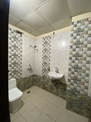 Bathroom in 4 BHK Builder Floor at Sector 23 – for Rent