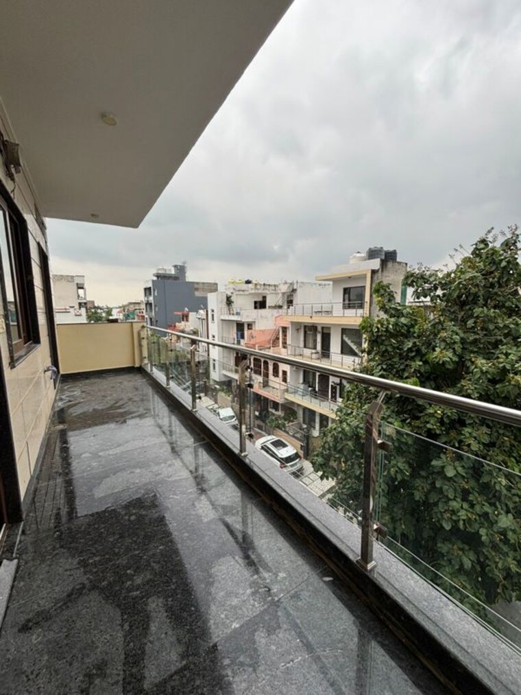 Balcony, sector 23 4 Bedroom 2000 Sq.Ft. Builder Floor In Sector 23 Gurgaon 10782838