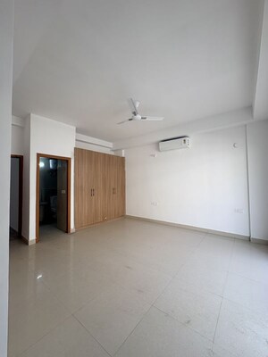 Staircase in 4 BHK Apartment at SS Linden, Sector 84 – for Rent