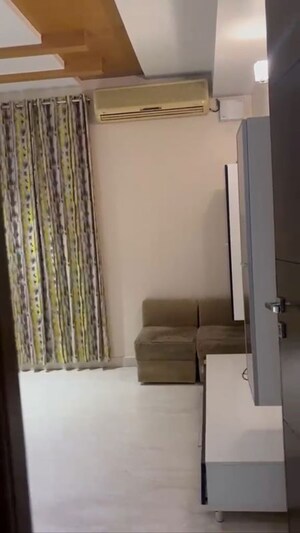 Room in 3 BHK Apartment at Basavanagudi – for Rent