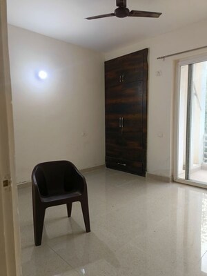 Bathroom in 3 BHK Builder Floor at Roots Courtyard, Sector 48 – for Sale