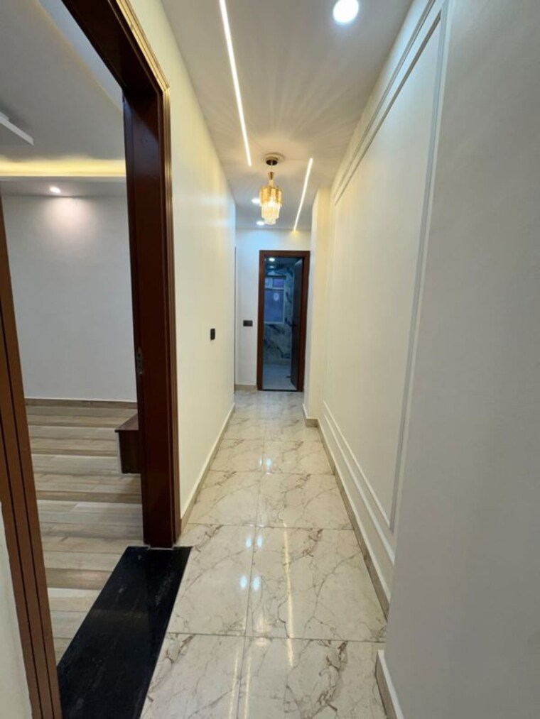 undefined, dwarka mor 3 Bedroom 115 Sq.Yd. Builder Floor In Dwarka Mor Delhi 10782907
