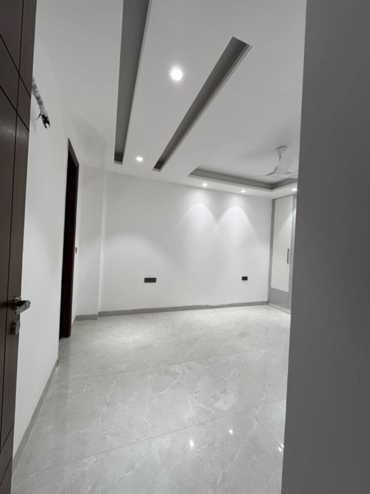 undefined, freedom fighters vihar 4 Bedroom 2000 Sq.Ft. Builder Floor In Freedom Fighters Vihar Delhi 10782927