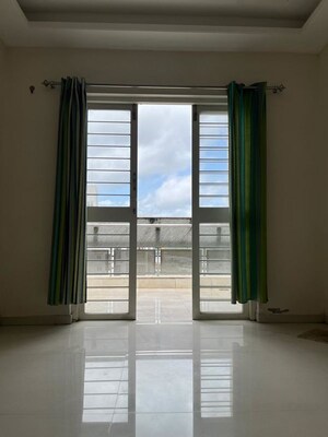 Room in 1 BHK Apartment at Ganga Legend, Bavdhan – for Rent