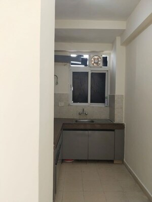 Furnished Amenities in 2 BHK Apartment at KLJ Platinum Heights, Sector 77 – for Sale