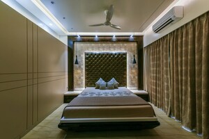 Bedroom in 4 BHK Apartment at Magnum Tower, Parel – for Sale