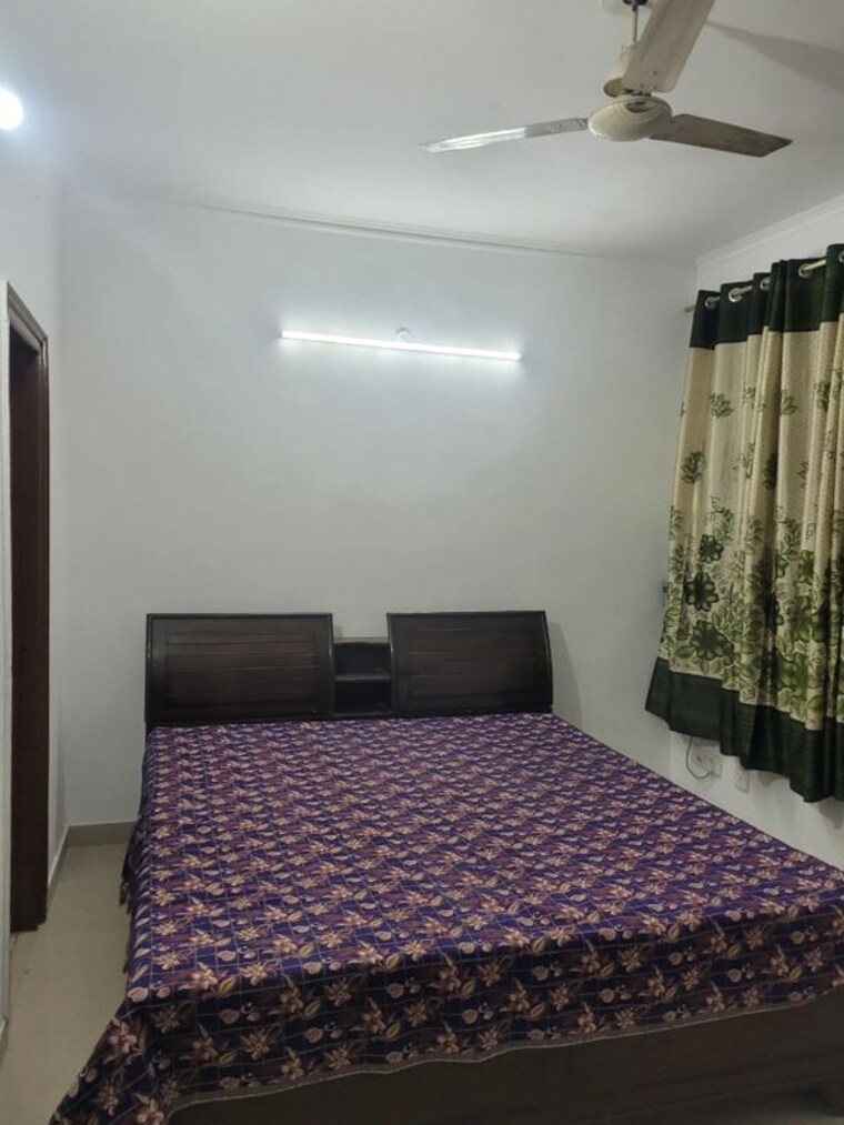 Bedroom, penta-homes 2 Bedroom 1300 Sq.Ft. Apartment In Vip Road Zirakpur 10782959