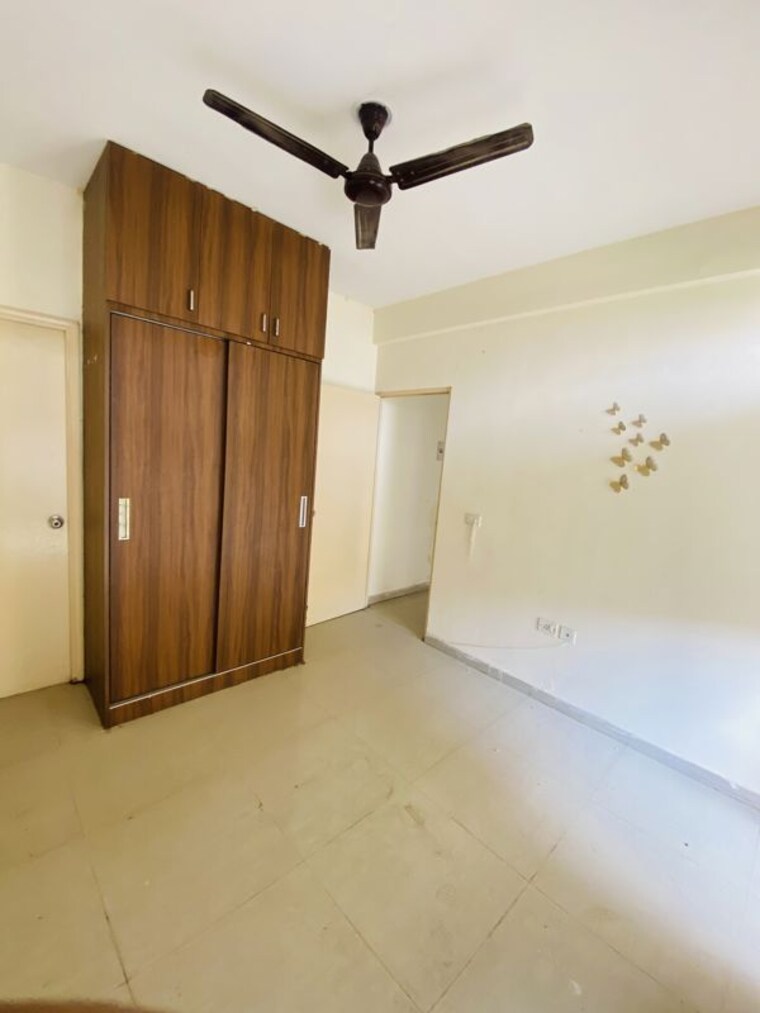 Room, pyramid-urban-homes 2 Bedroom 800 Sq.Ft. Apartment In Sector 70a Gurgaon 10782971