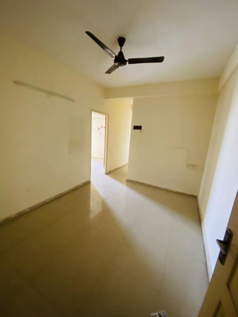 Room, pyramid-urban-homes 2 Bedroom 800 Sq.Ft. Apartment In Sector 70a Gurgaon 10782971