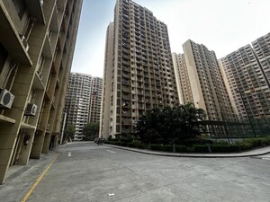 1 BHK Apartment – Exterior View View at Sheth Vasant Oasis, Andheri East - for Rent