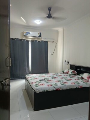 Bedroom in 1 RK Apartment at Piccadilly 2, Goregaon East – for Rent